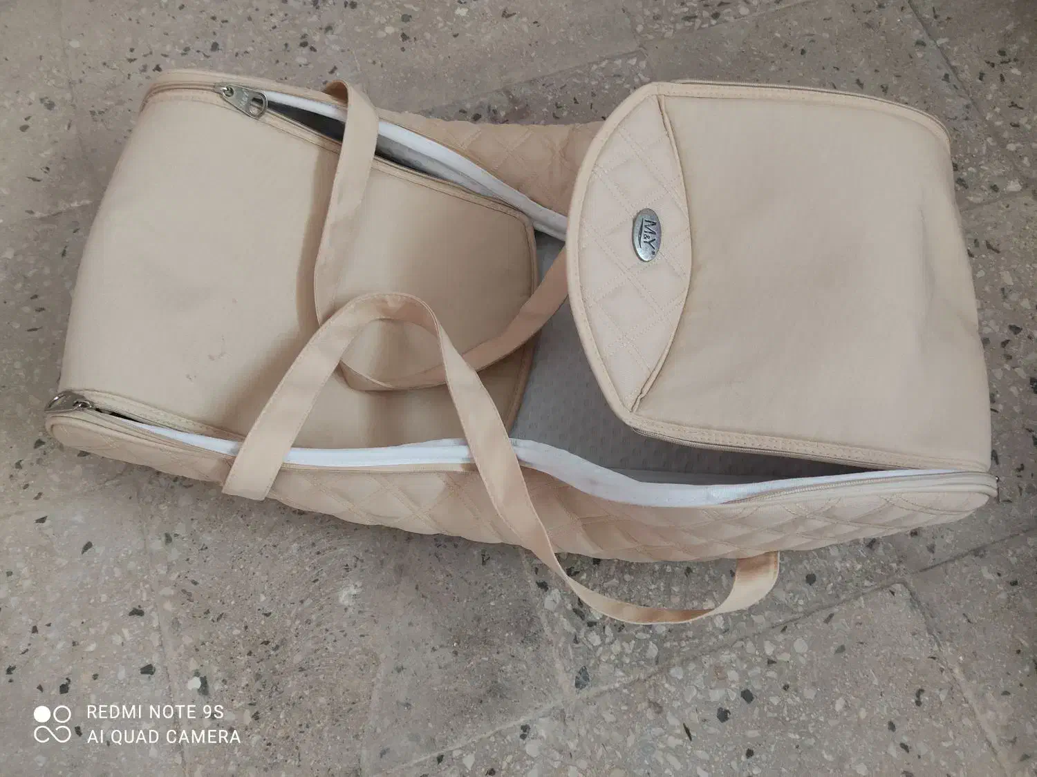 کریر|کالسکه و لوازم جانبی|نهاوند, |دیوار