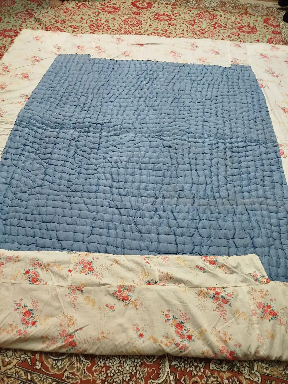 لحاف دونفره|سرویس روتختی|قم, مسجد امام حسن|دیوار