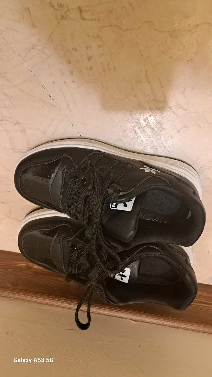 آدیداس زنانه سایز۳۷|کیف، کفش، کمربند|تهران, باغ فیض|دیوار