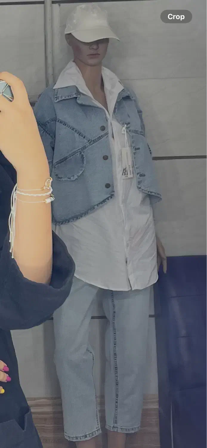 مانکن متحرک به دلیل جا نداشتن زیر قیمت خرید گذاشتم|فروشگاه و مغازه|ماهدشت, |دیوار