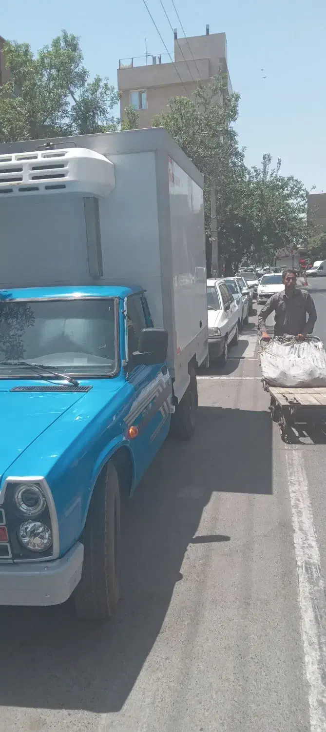 نیسان یخچالدار۴۰۳ بدون رنگ فوری|خودرو سواری و وانت|تهران, نازیآباد|دیوار