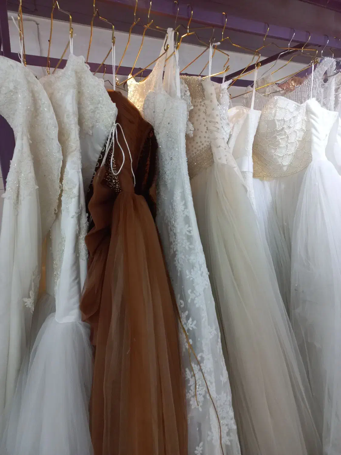 لباس مجلسی لباس عروس دفتر بله برون سبد بله برون چک|لباس|کاشان, رجایی|دیوار