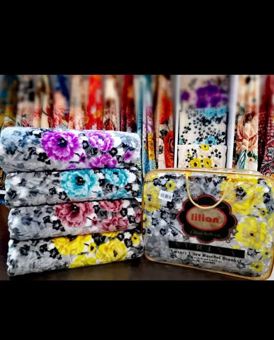 فروش پتو در بازار ته لنجی با ارزانترین قیمت|رختخواب، بالش، پتو|خرمشهر, |دیوار