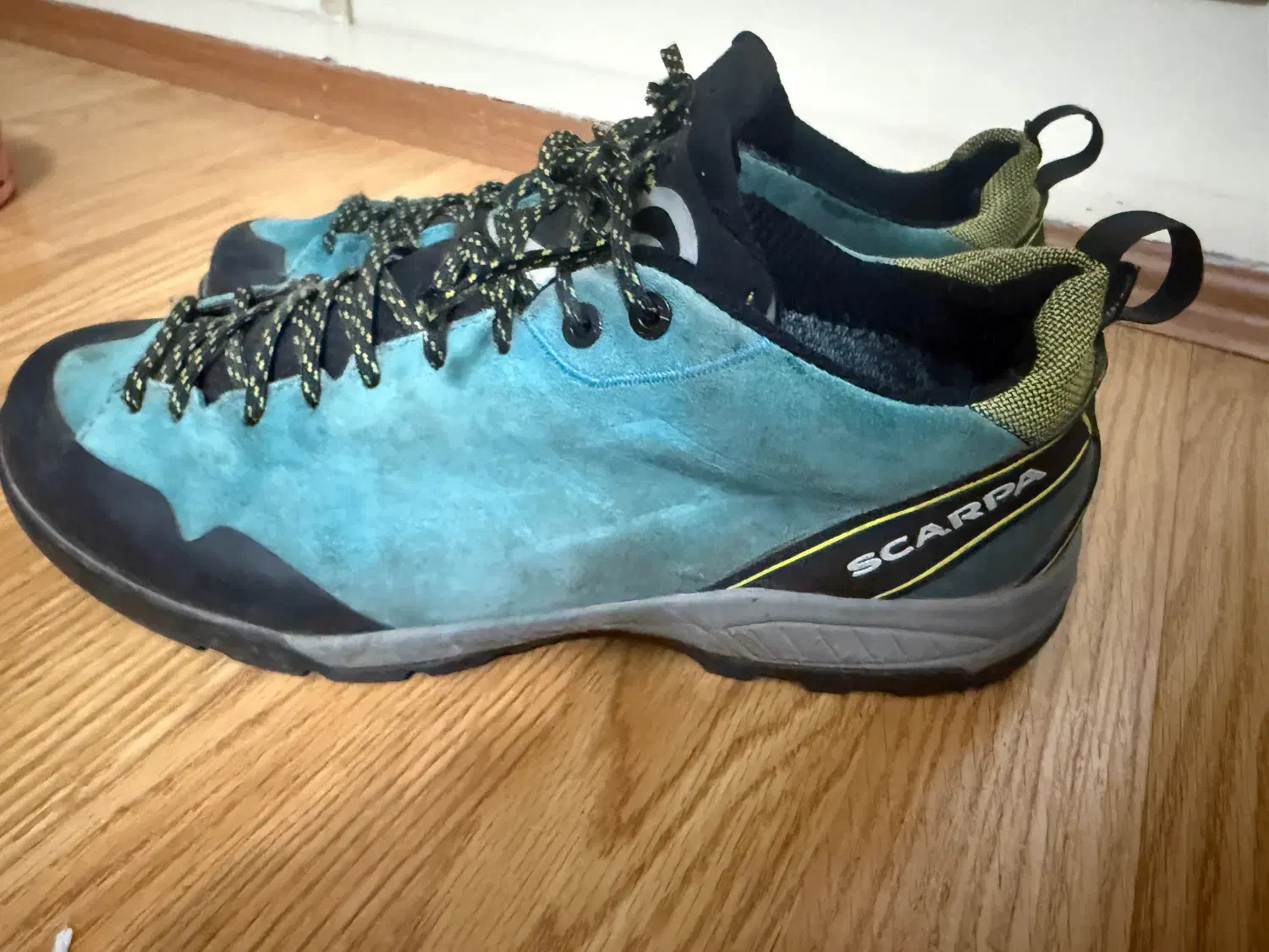 کفش کوهنوردی اسکارپا|کوهنوردی و کمپینگ|زنجان, |دیوار