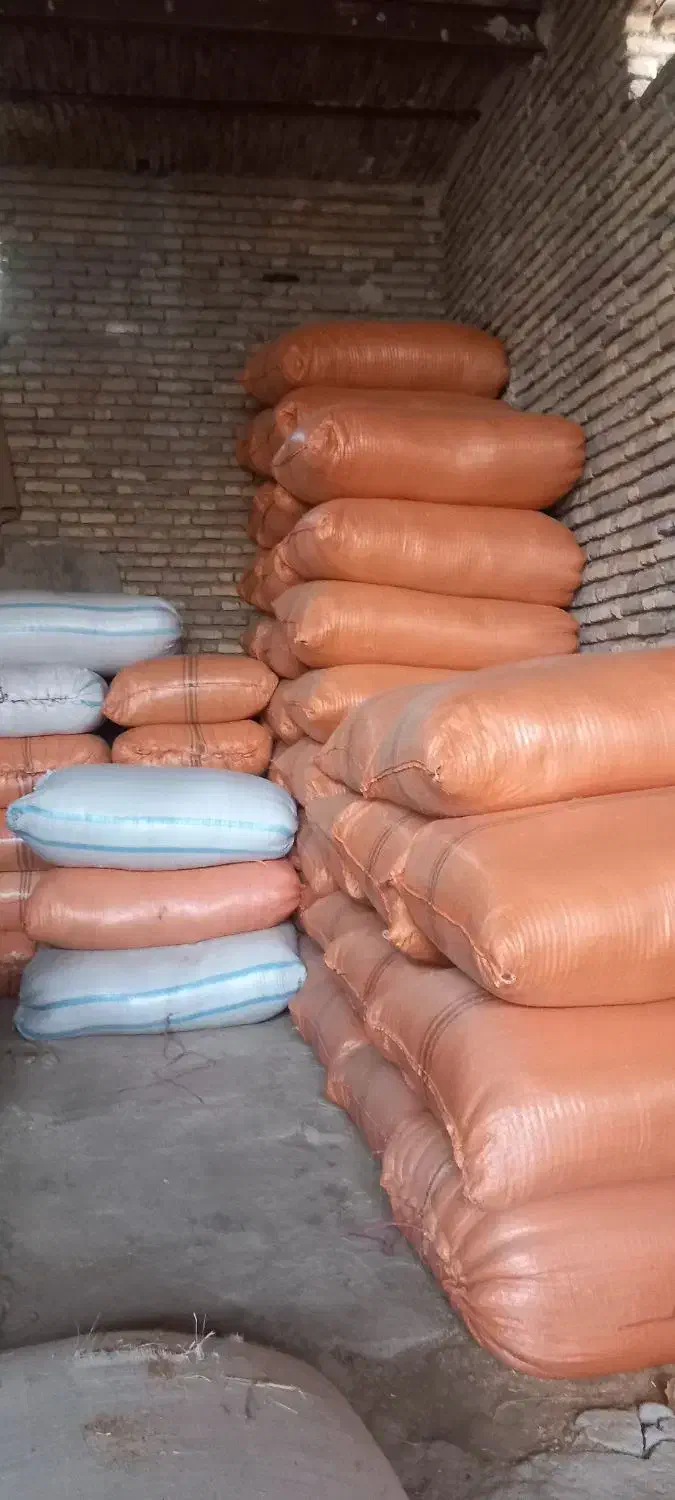 کاه خورد شده|لوازم جانبی حیوانات|گمیشان, |دیوار