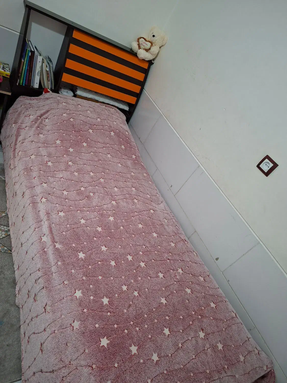 تخت خواب و کمد|تخت و سرویس خواب|فسا, |دیوار