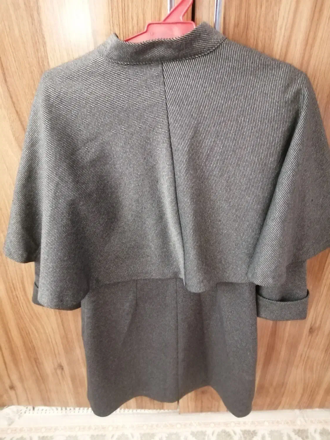 مانتو وپالتو نو|لباس|تربت‌حیدریه, بی بی حسنیه|دیوار