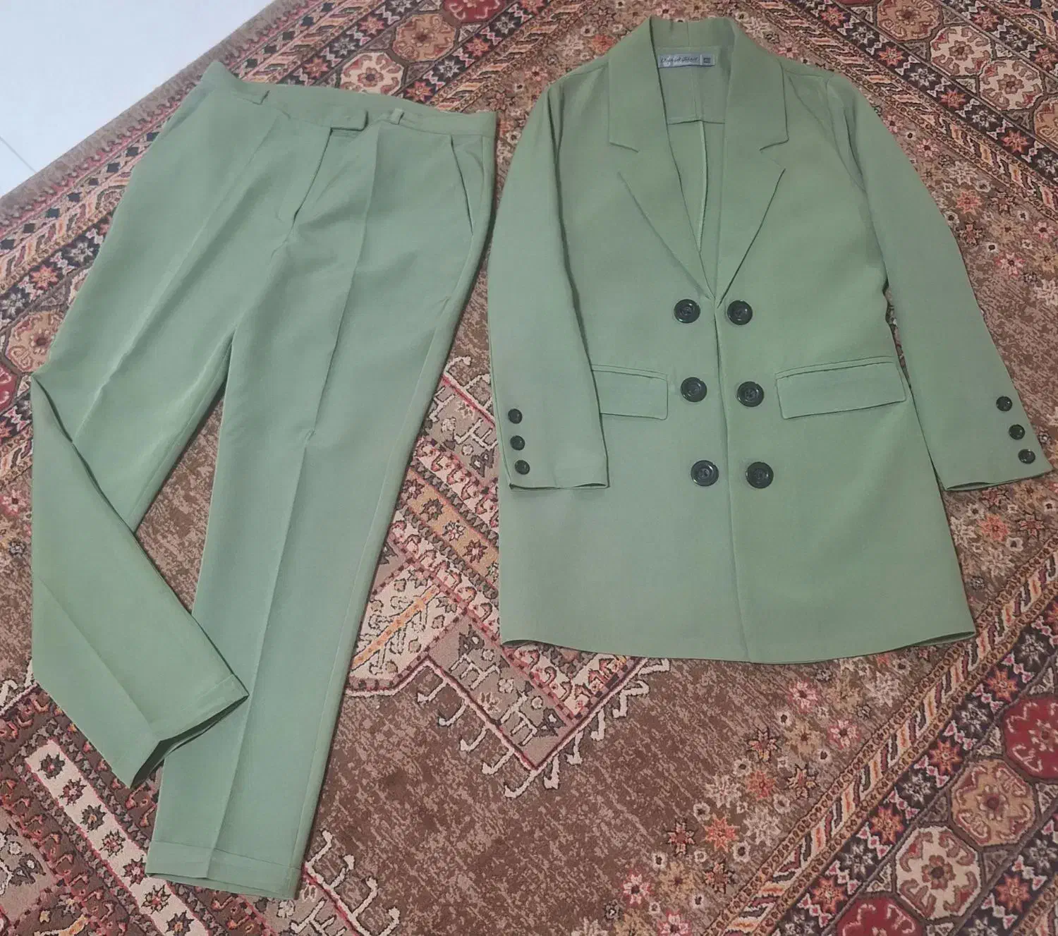 کت و شلوار بسیار شیک|لباس|قائن, |دیوار