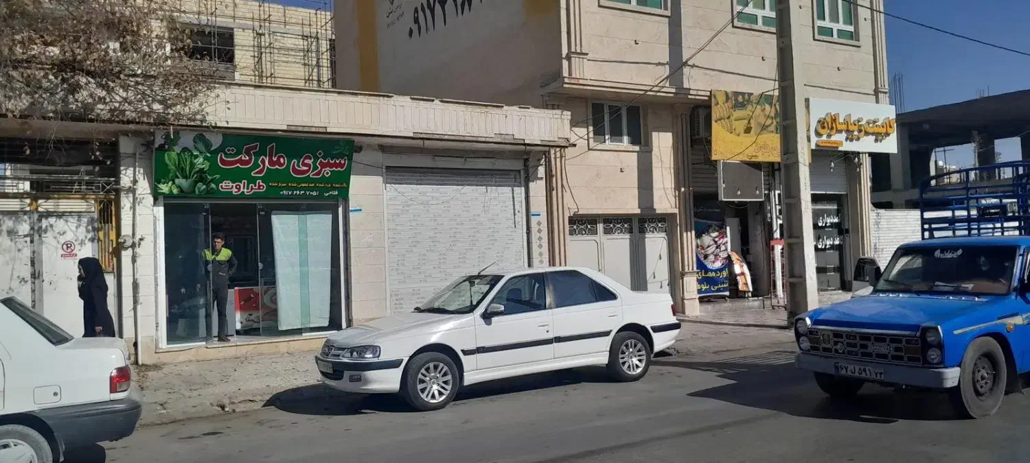 اجاره مغازه در بیست متری بیمارستان خیابان اصلی|اجارهٔ مغازه و غرفه|مرودشت, بیست متری بیمارستان|دیوار