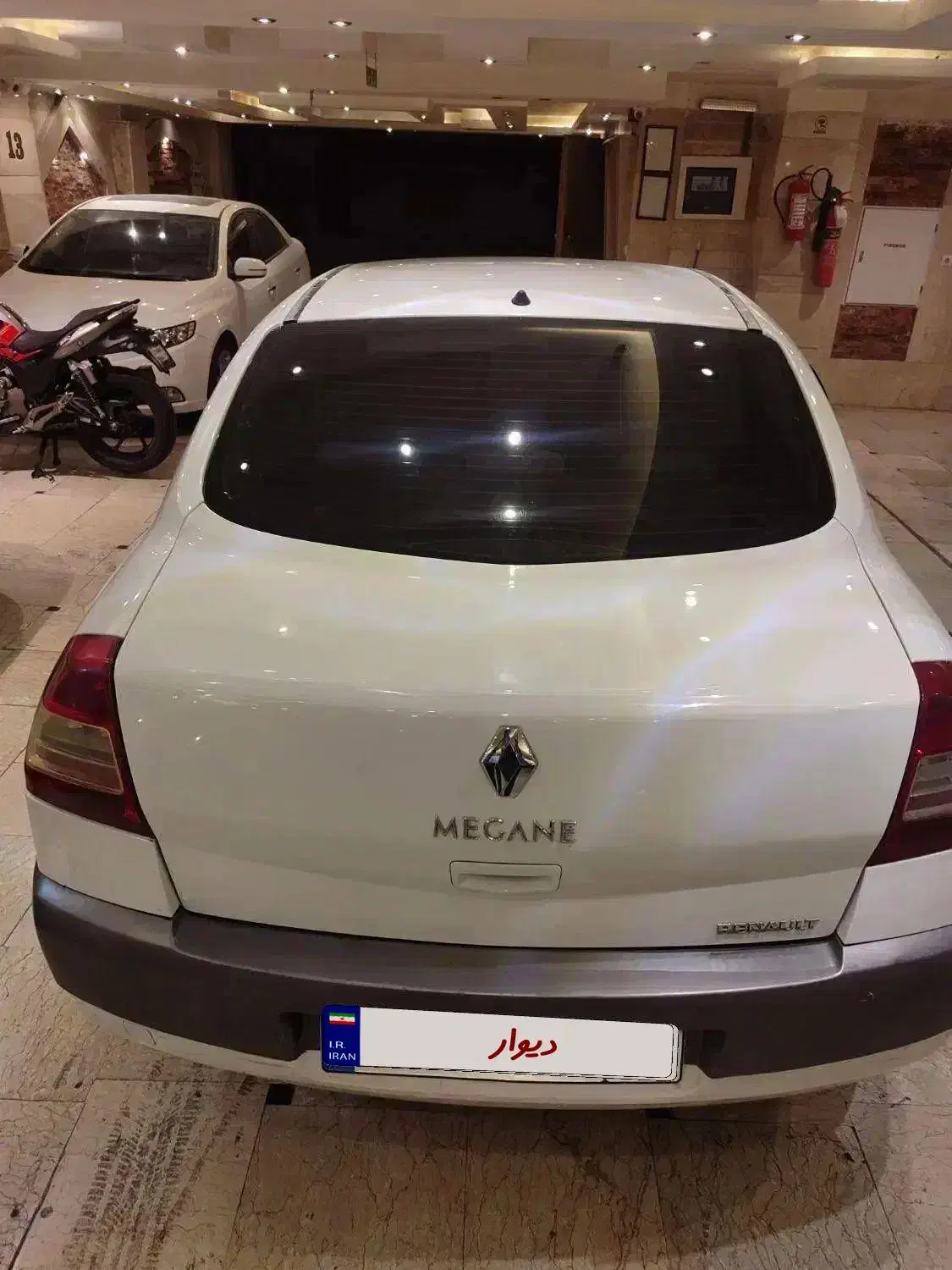 مگان ۲۰۰۰ اتومات مدل ۹۰|خودرو سواری و وانت|تهران, آهنگ|دیوار