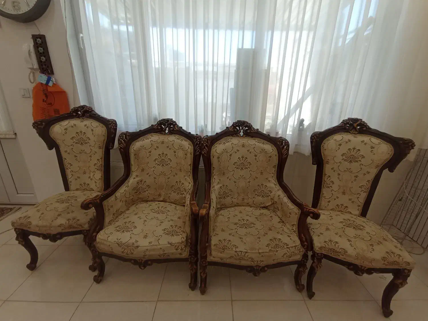 فروشی|مبلمان خانگی و میز عسلی|سنندج, |دیوار