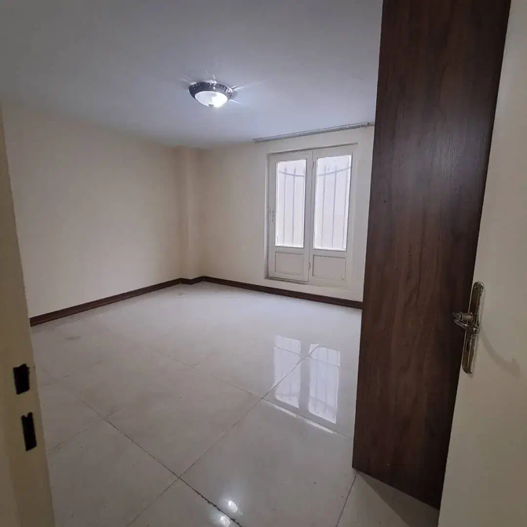 ۶۰  متر تکواحدی /  مناسب انباری طوس فغانی