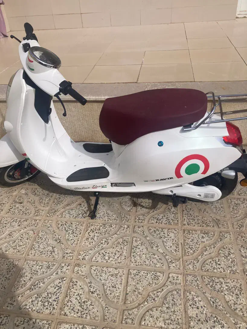 موتور برقی / شیک/ کم مصرف / زیر قیمت|موتورسیکلت|شیراز, معالی‌آباد|دیوار