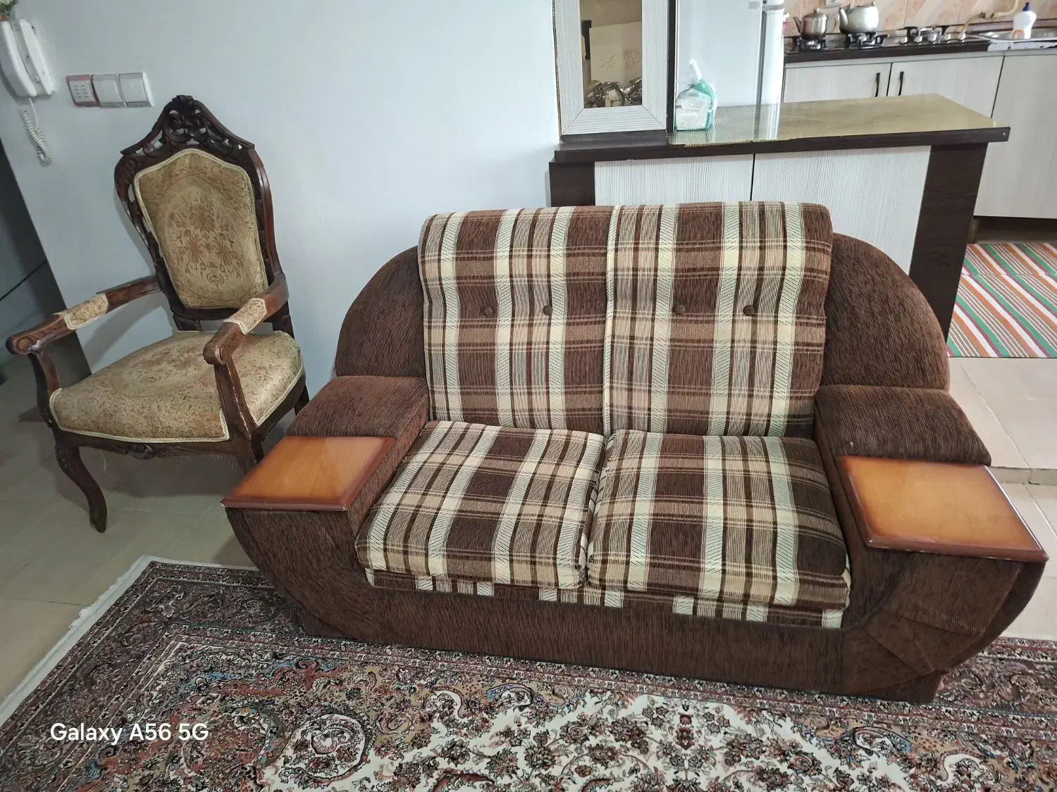 مبلمان راحتی|مبلمان خانگی و میز عسلی|سنندج, |دیوار