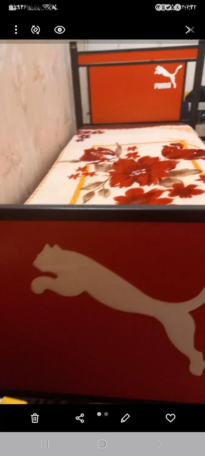 یک تخت همراه تشک|تخت و صندلی بچه|بروجرد, |دیوار