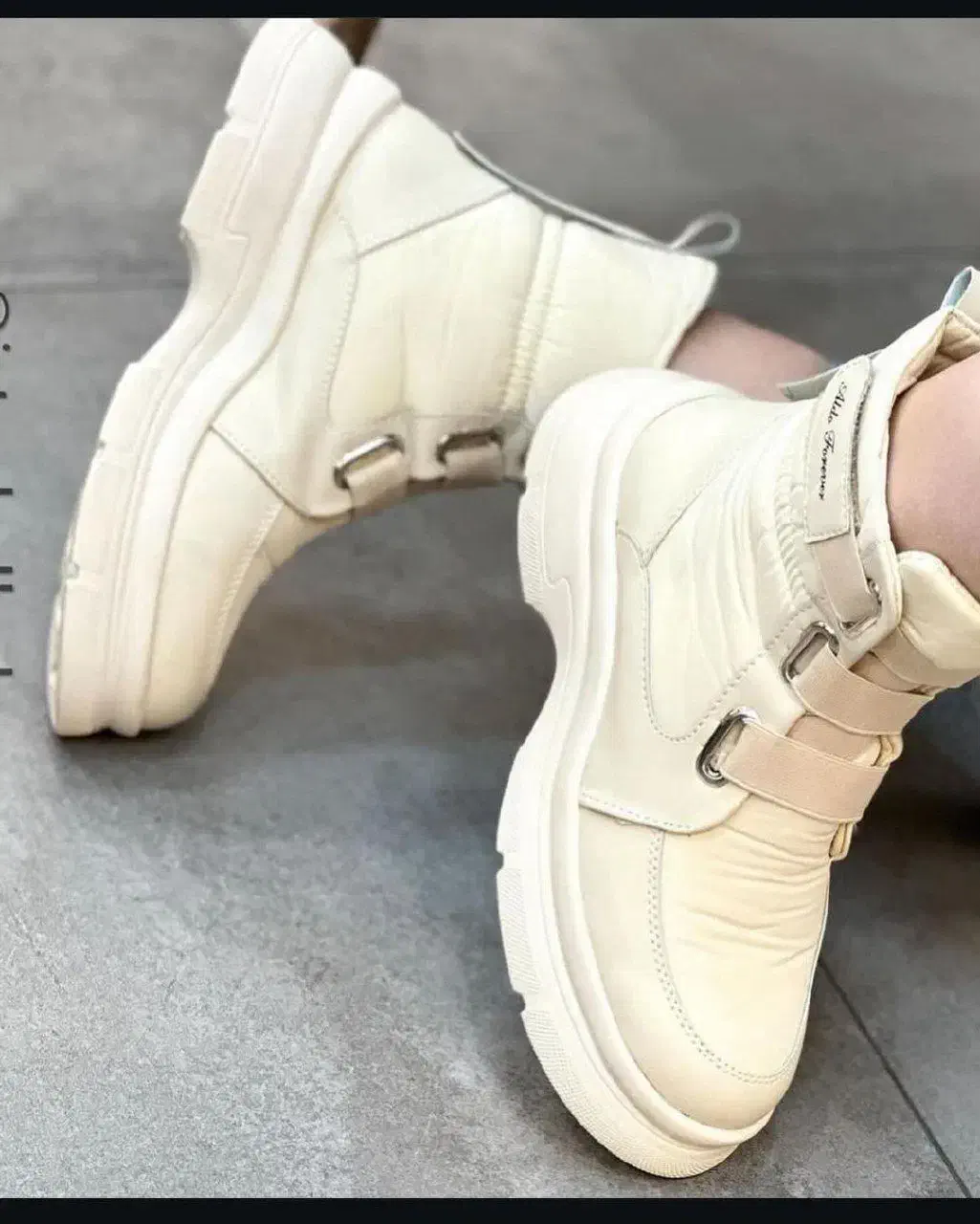 نیم بوت کاپشنی|کیف، کفش، کمربند|تربت‌حیدریه, کاشانی|دیوار