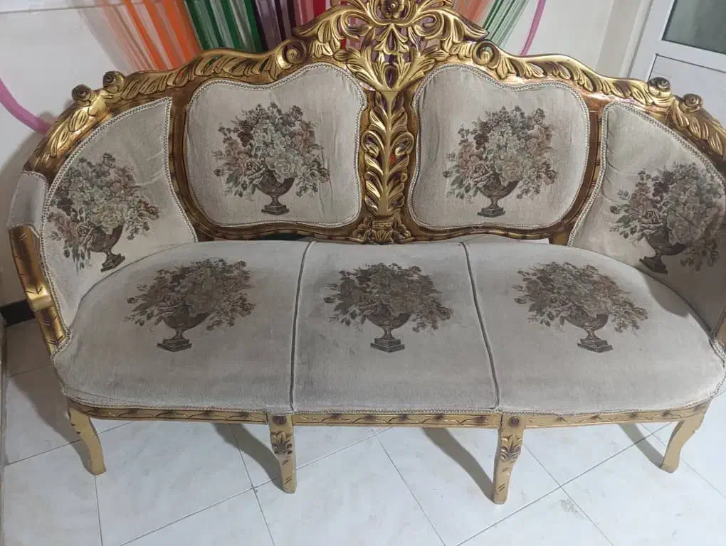 مبل|مبلمان خانگی و میز عسلی|شیراز, باغ تخت|دیوار