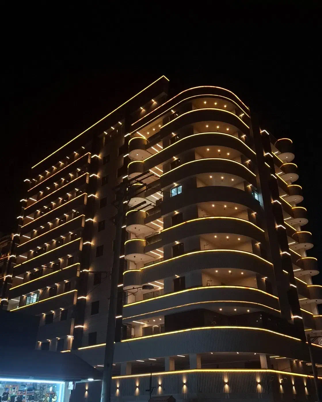 165متر تک واحد برندمعین فول هوشمند زیر قیمت بازار|فروش آپارتمان|اهواز, کوی سعدی|دیوار