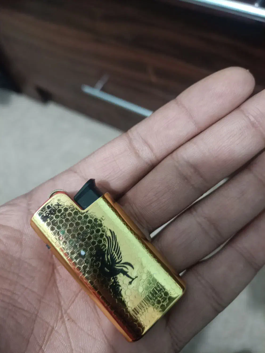 فندک|کلکسیون اشیاء عتیقه|رودسر, |دیوار