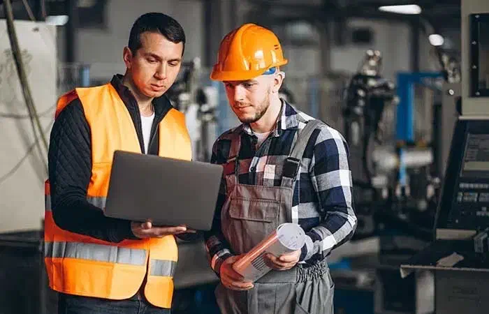 تعدادی کارمندساده بدون محدودیت سنی،با جای خواب|استخدام صنعتی، فنی، مهندسی|تهران, شوش|دیوار