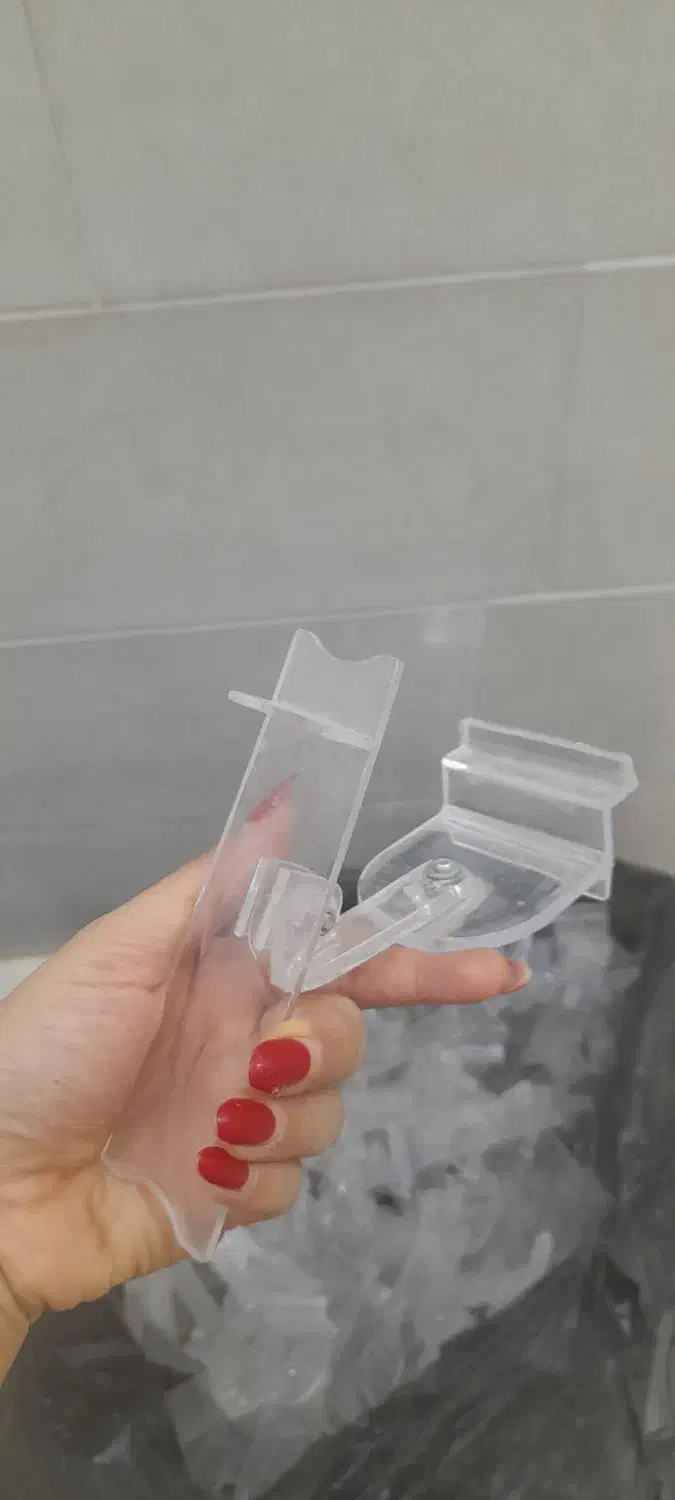 پایه کفش|کیف، کفش، کمربند|بندر گناوه, |دیوار