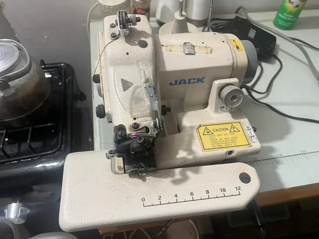 چرخ پس دوز|چرخ خیاطی و ریسندگی|ایذه, |دیوار