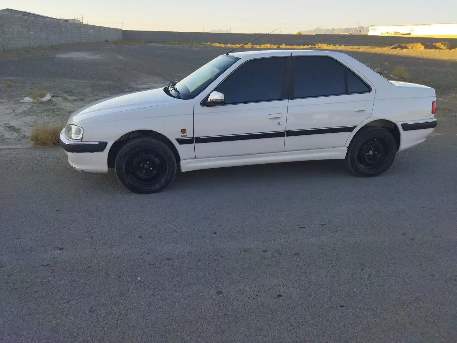 پارس مدل ۹۷|خودرو سواری و وانت|سراوان, |دیوار