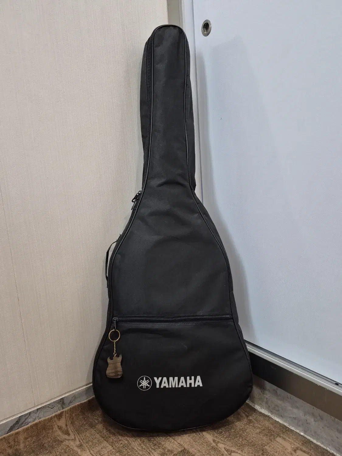 گیتار پرشین مدل 001 به همراه سافت کیس یاماها|گیتار، بیس، امپلیفایر|شهرکرد, |دیوار