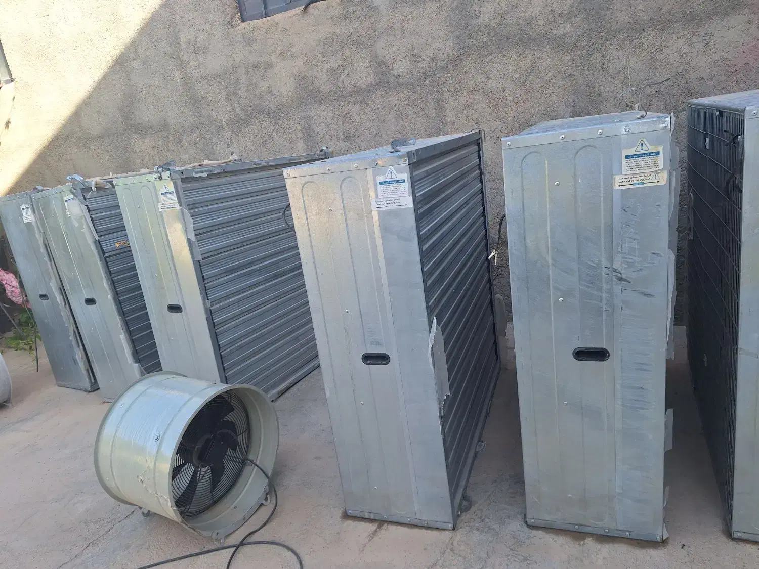 لوازم مرغداری آسیاب میکسر دانخوری ابخوری هواکش ۱۴۰|ماشینآلات صنعتی|لاهیجان, بازکیاگوراب|دیوار