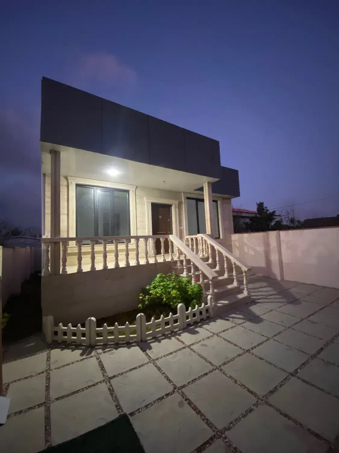 ویلا نوساز ۲۰۰متر حاجی بکنده|فروش خانه و ویلا|خشکبیجار, |دیوار