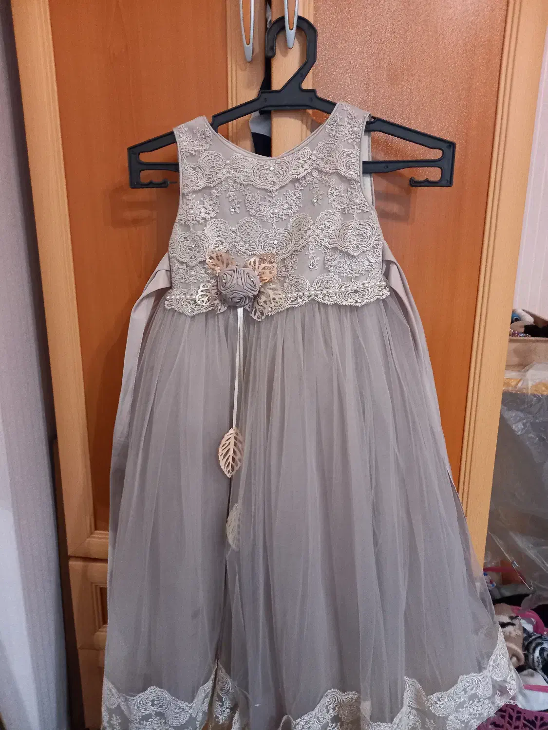 لباس مجلسی|کفش و لباس بچه|ورامین, ورامین|دیوار