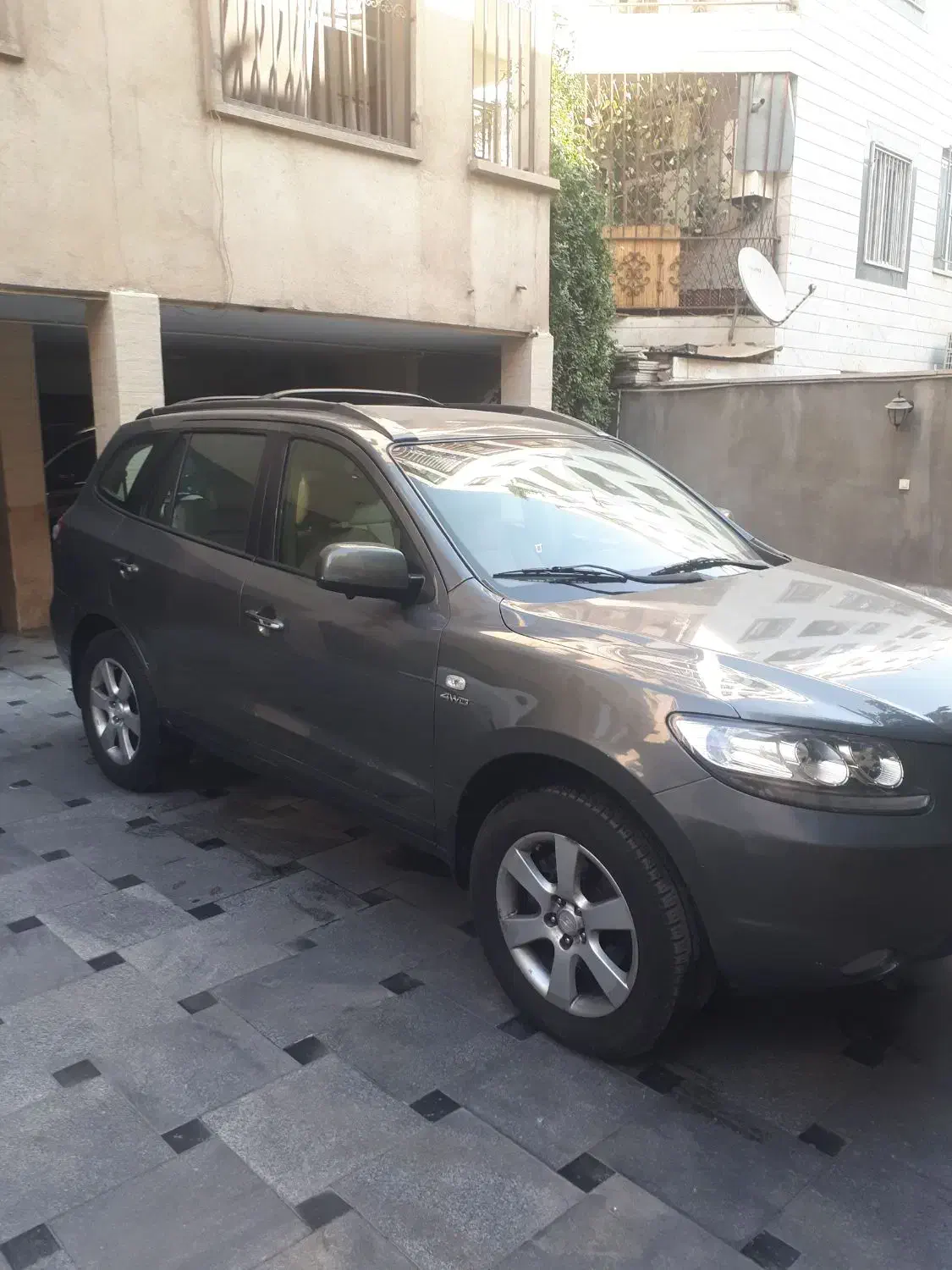 سانتافه۲۰۰۸|خودرو سواری و وانت|تهران, نصرت|دیوار