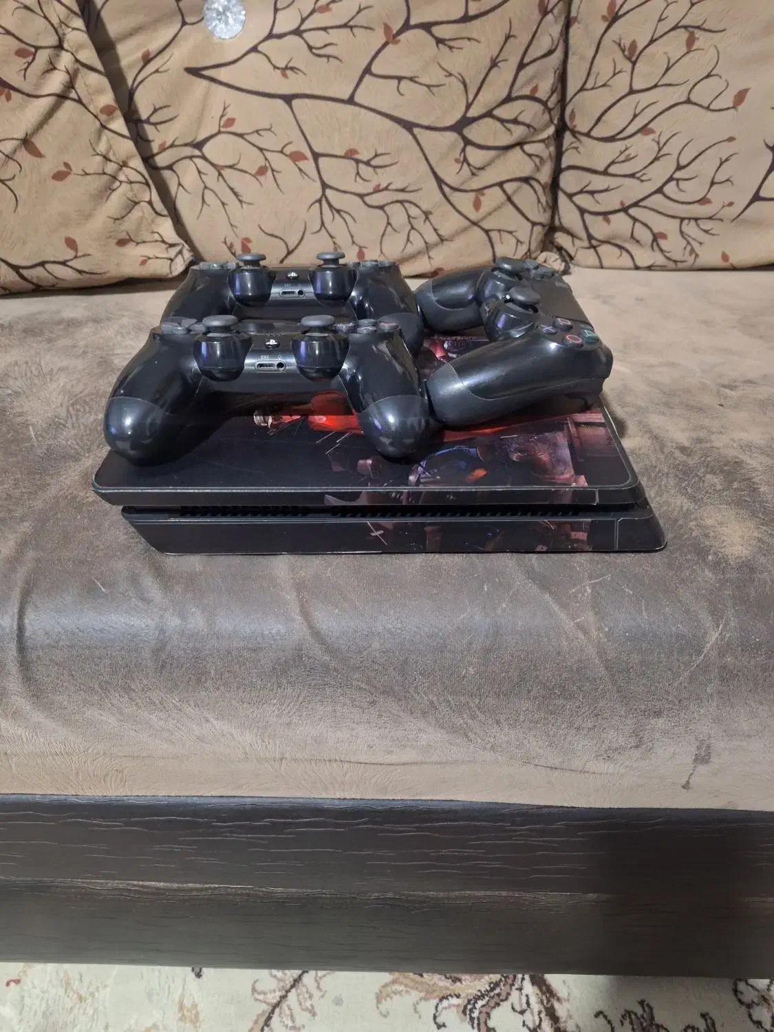 پلستیشن ۴ درحد نو|کنسول، بازی ویدئویی و آنلاین|کرمان, |دیوار