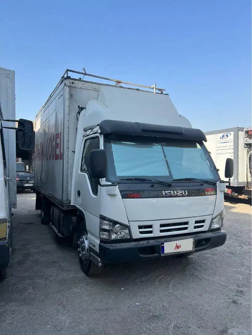 ایسوزو۶تن مدل۱۳۹۰ بدون رنگ موتور پلمپ|خودرو سنگین|گرگان, |دیوار
