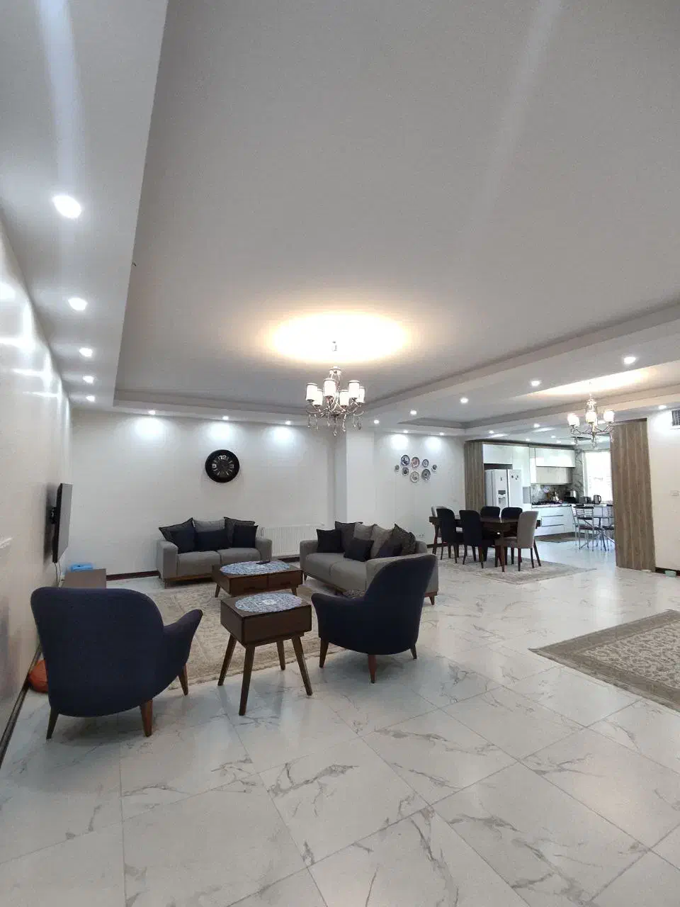 ۱۳۰ متر دو خواب سند دار کوچه منتظری|فروش آپارتمان|باغستان, |دیوار