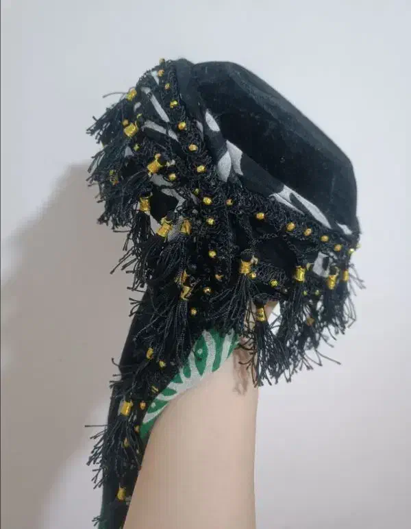 کلاه هه وری|لباس|پیرانشهر, |دیوار