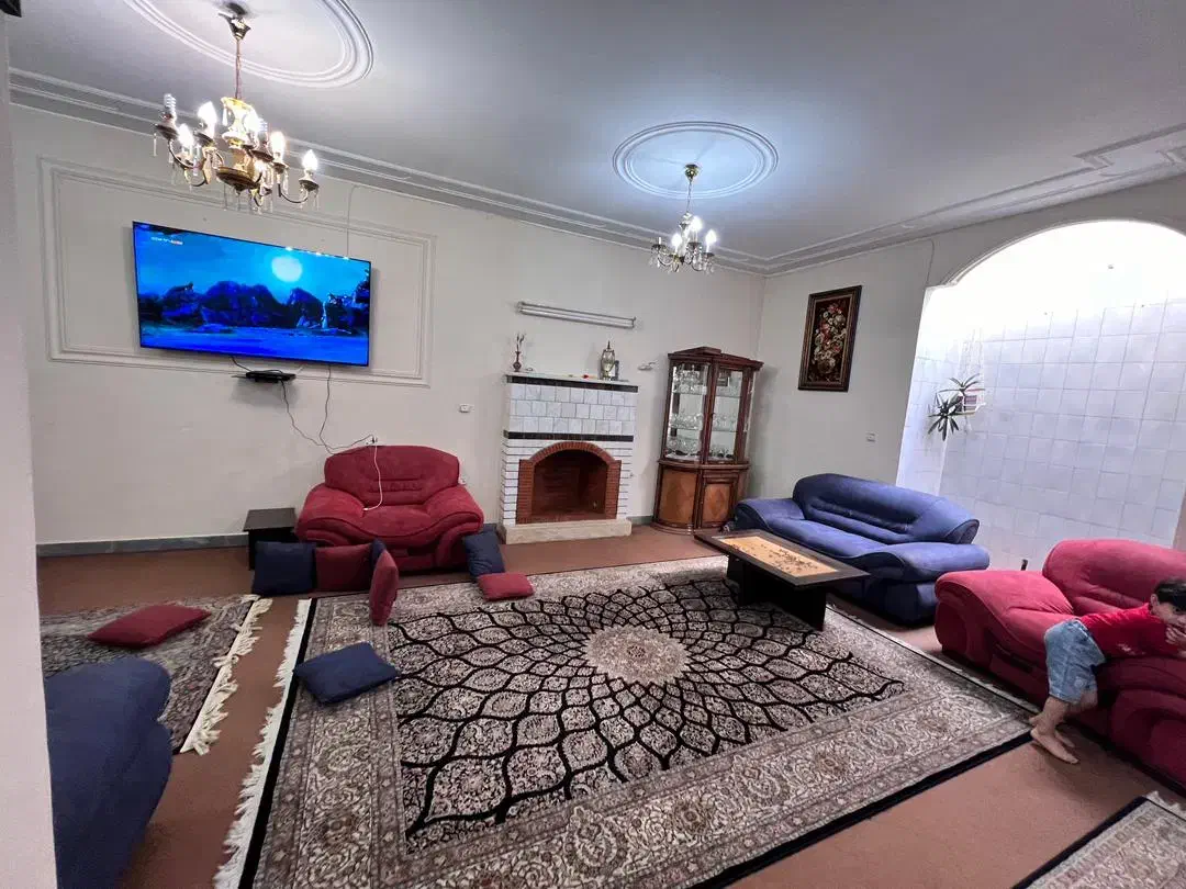 ۲۵۰ متری سه خوابه دربست/شهرک گلستان(دلواری)|اجارهٔ خانه و ویلا|شیراز, شهرک گلستان|دیوار