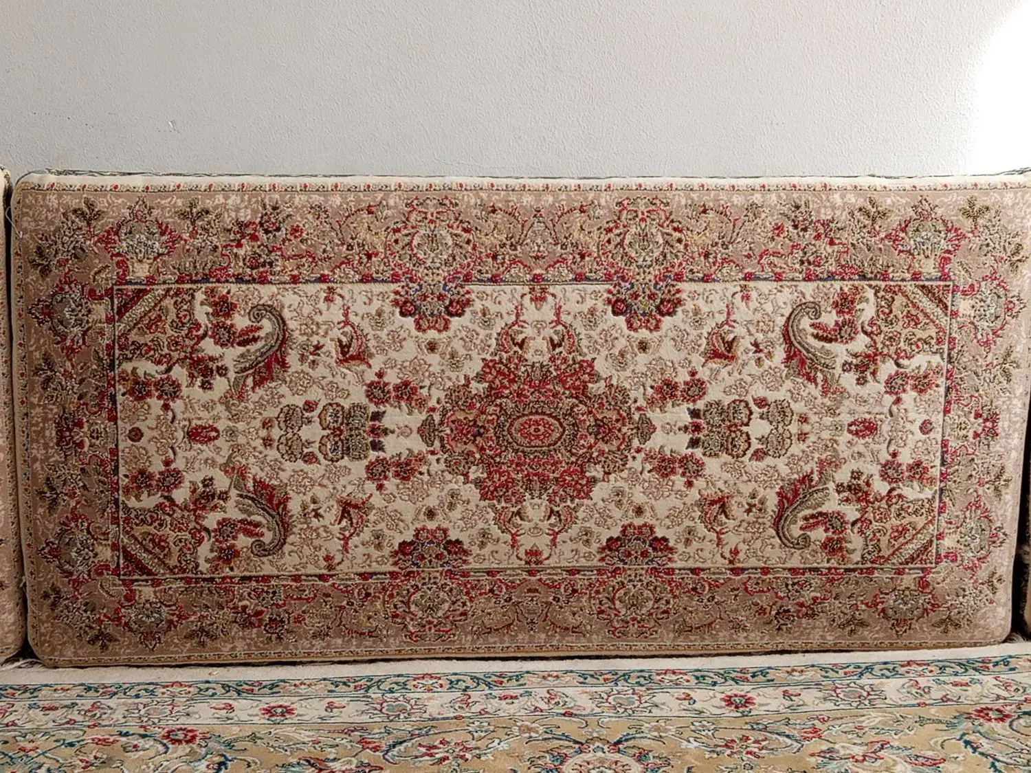 پشتی نو|پشتی|همدان, |دیوار