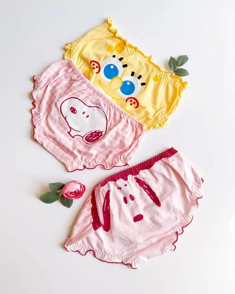 لباس زیر|لباس|قم, حاج خلیل|دیوار