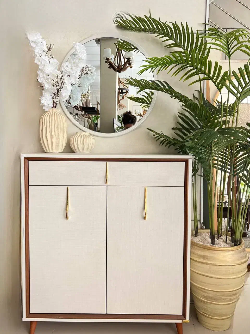 جاکفشی و آینه کنسول  *گالری شیرازلوکس*|جاکفشی، کمد، دراور|مرودشت, ژیان|دیوار