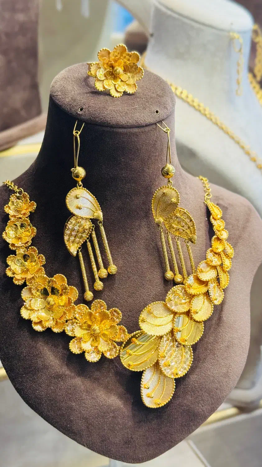 سرویس های 21عیار بدون سود و مالیات|جواهرات|بوشهر, |دیوار