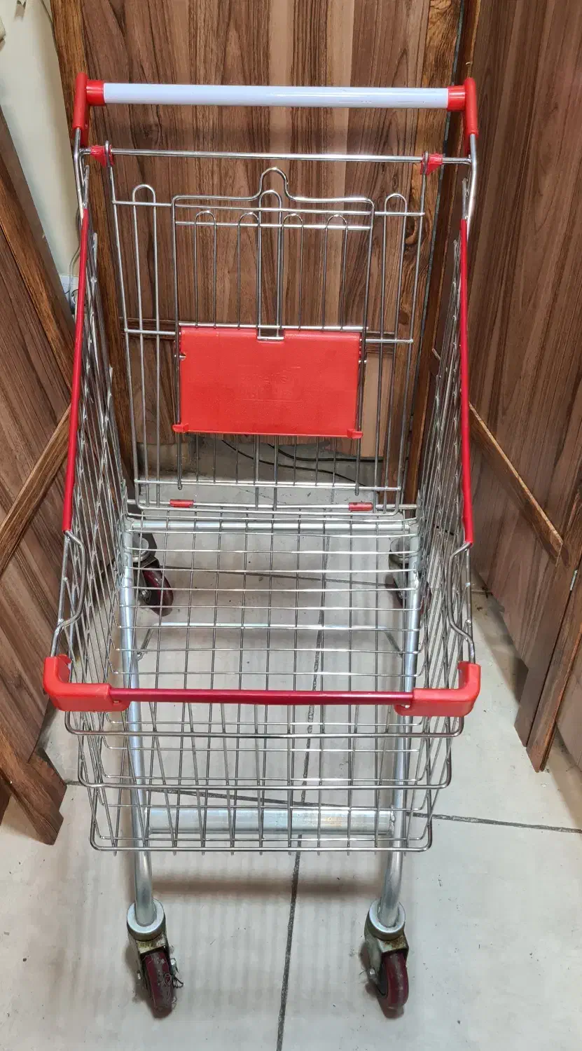 چرخ فروشگاهی ۸۰ لیتری کاملا نو و سالم|فروشگاه و مغازه|تهران, شهرک ولیعصر جنوبی|دیوار