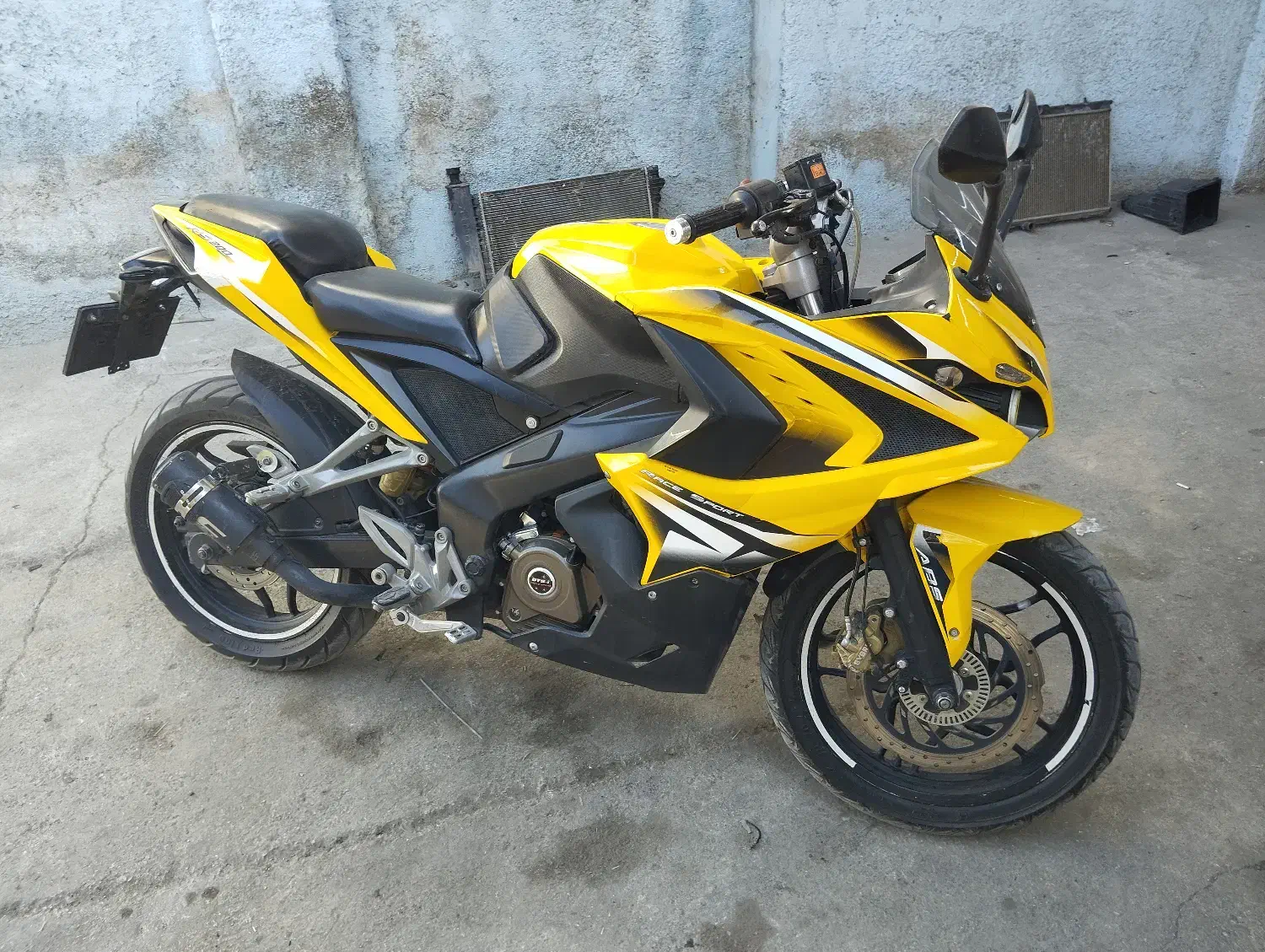 موتورسیکلت پالس آر اس 200|موتورسیکلت|مرودشت, فاز اول شهرک فرهنگیان|دیوار