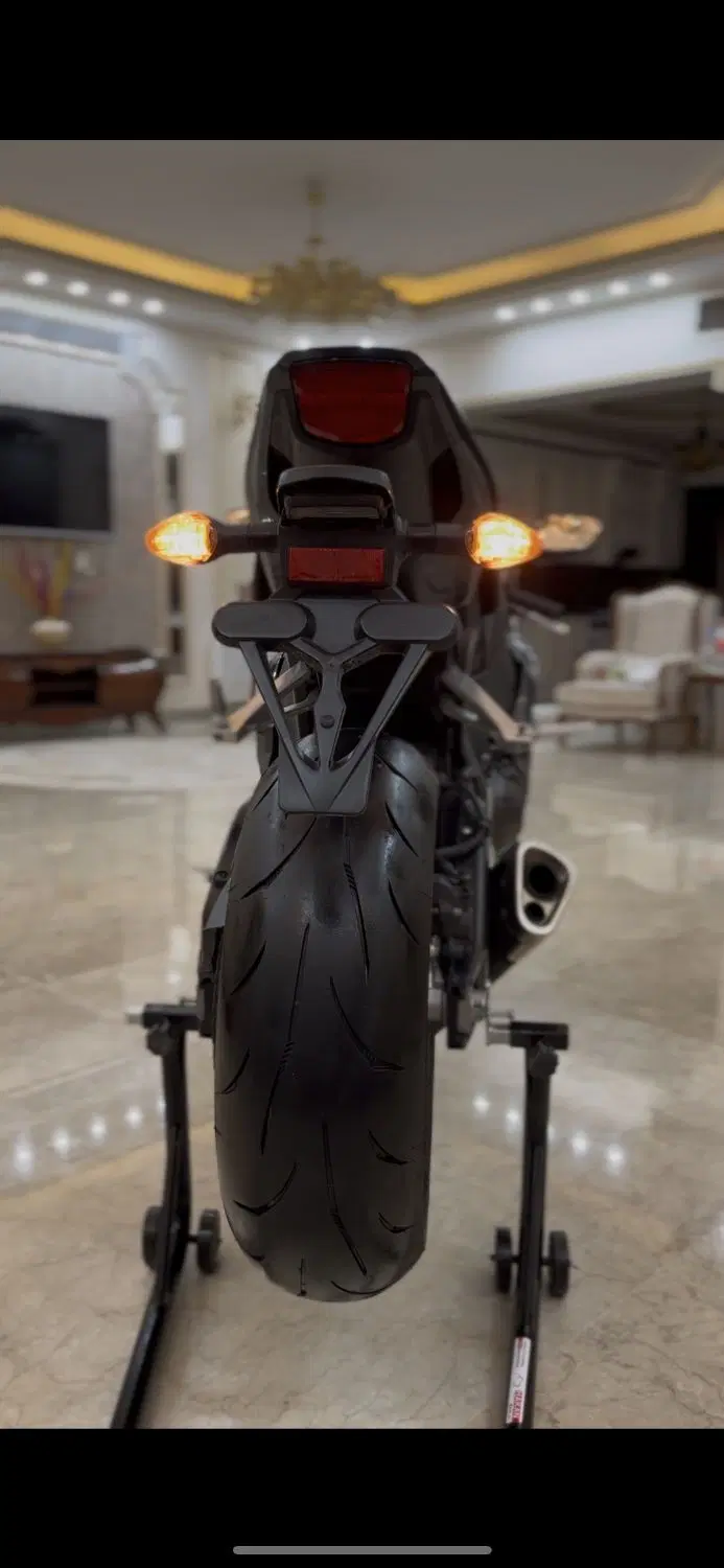 CBR1000|موتورسیکلت|زارچ, |دیوار