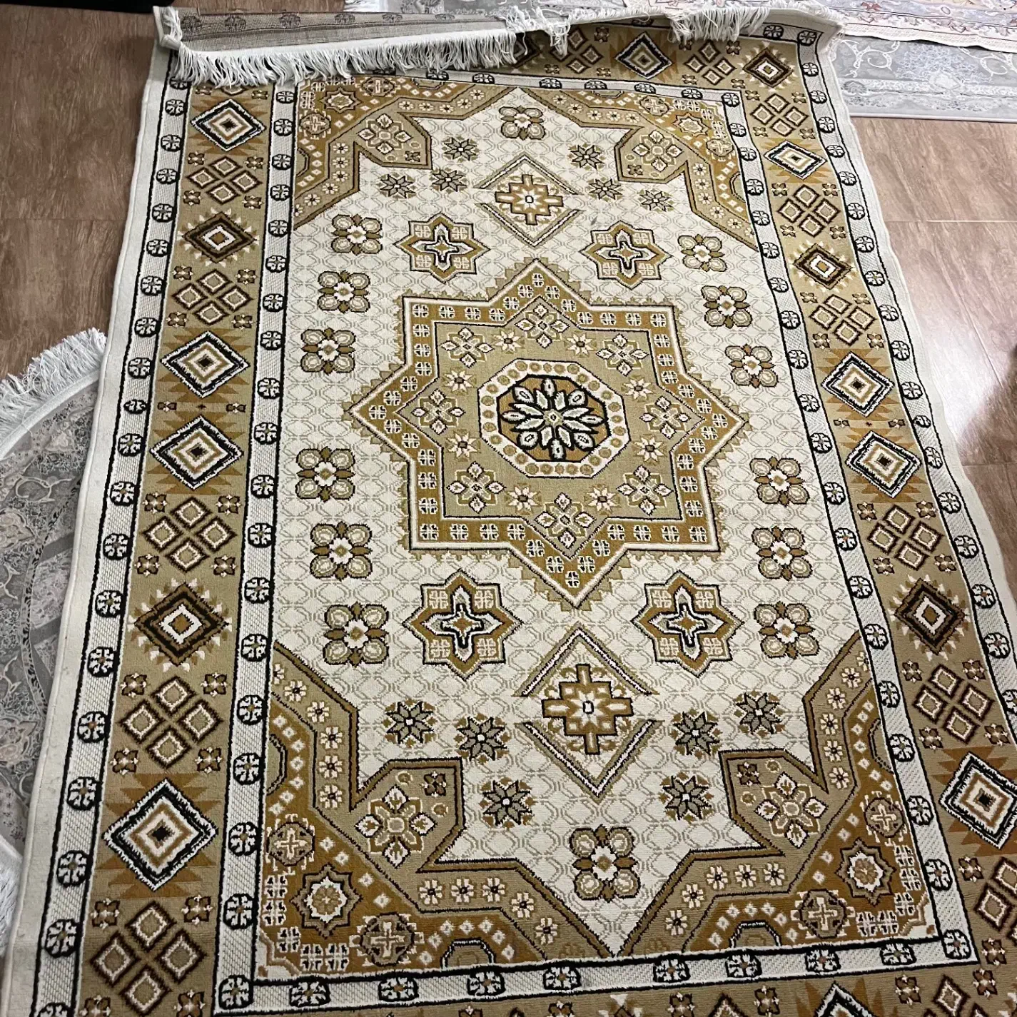 گلیم فرش|فرش|نوشهر, |دیوار