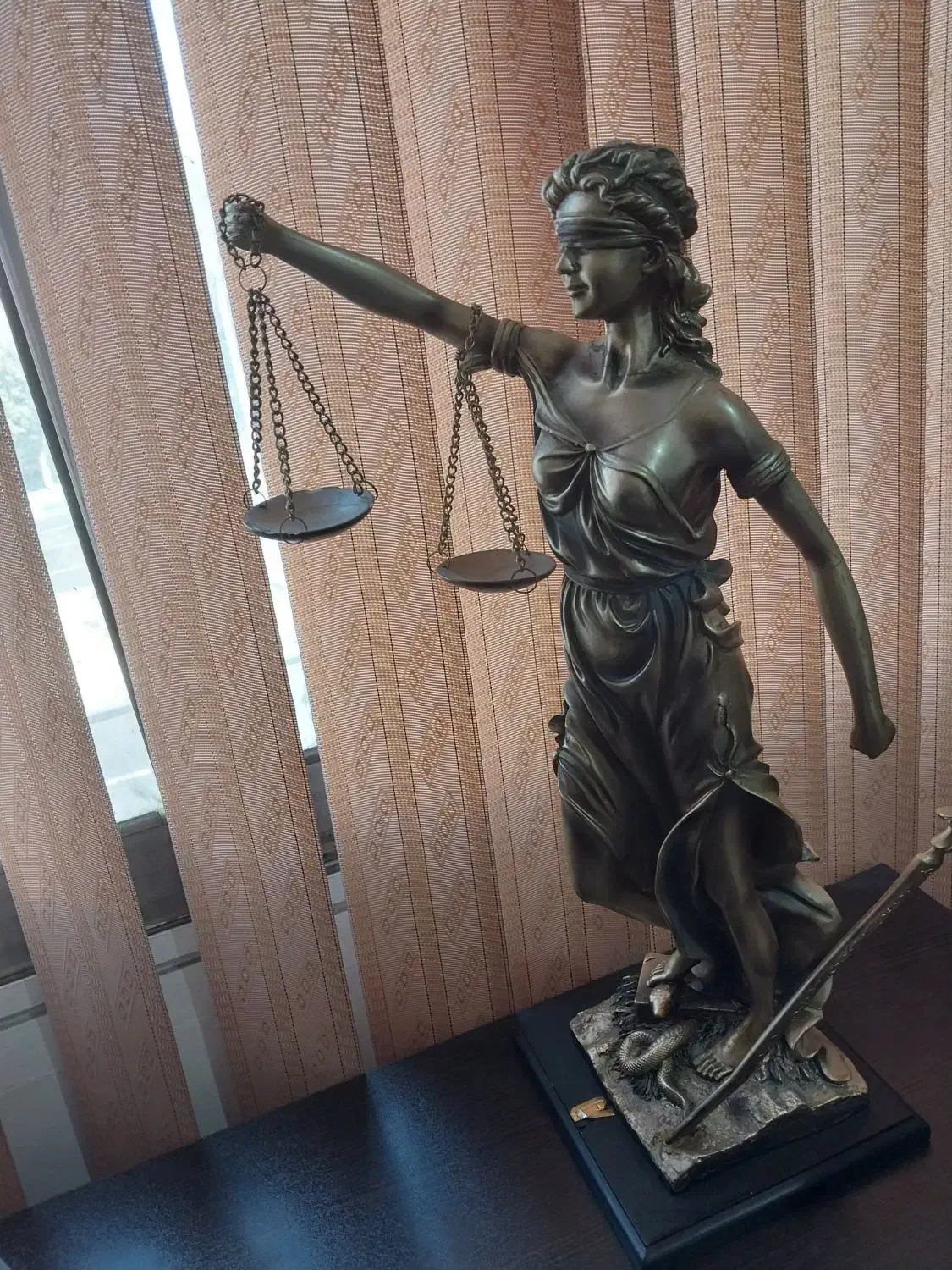 مشاوره حقوقی/وکالت|خدمات مالی، حسابداری، بیمه|تهران, ایران|دیوار