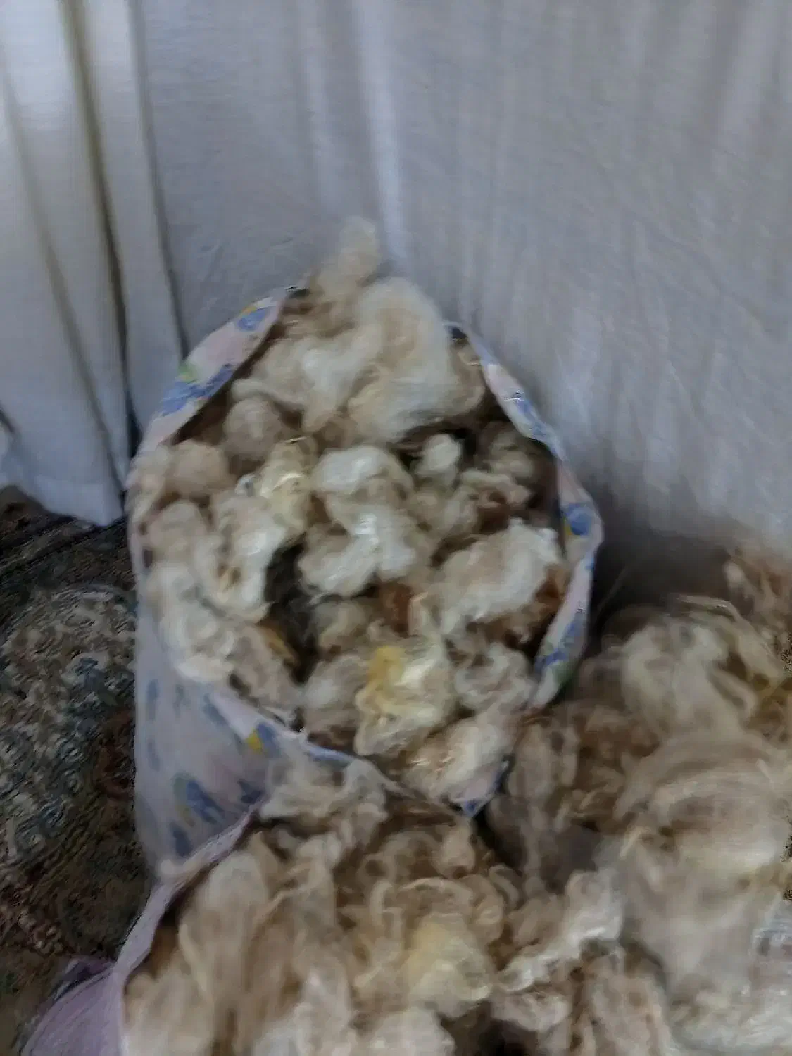 پشم گوسفند|رختخواب، بالش، پتو|شهر ری, جوانمرد قصاب|دیوار