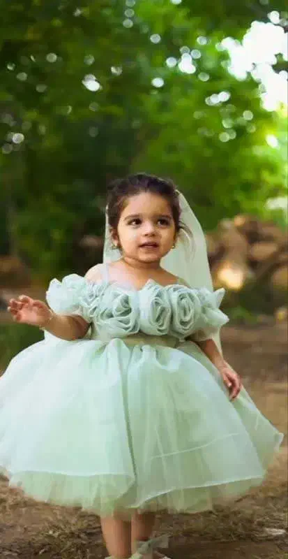 لباس|کفش و لباس بچه|یزد, |دیوار