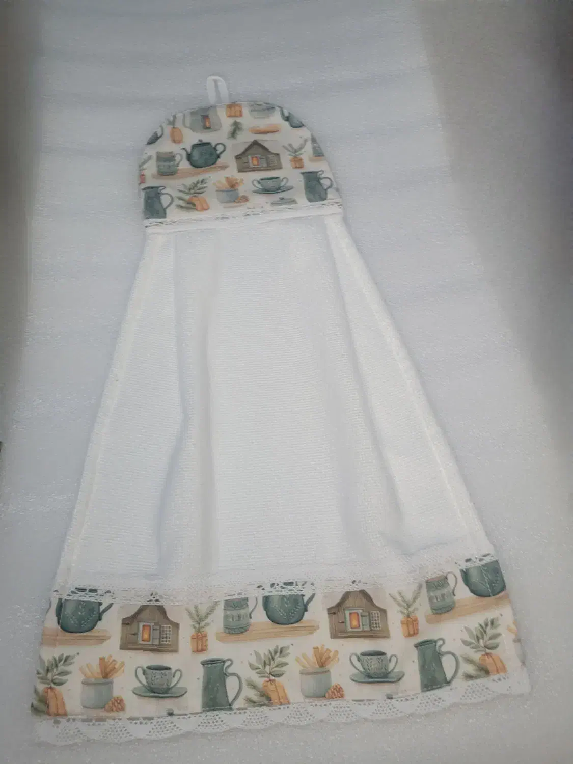 حوله آشپزخانه|سفره، حوله، دستمال آشپزخانه|اندیشه, اندیشه فاز ۱|دیوار