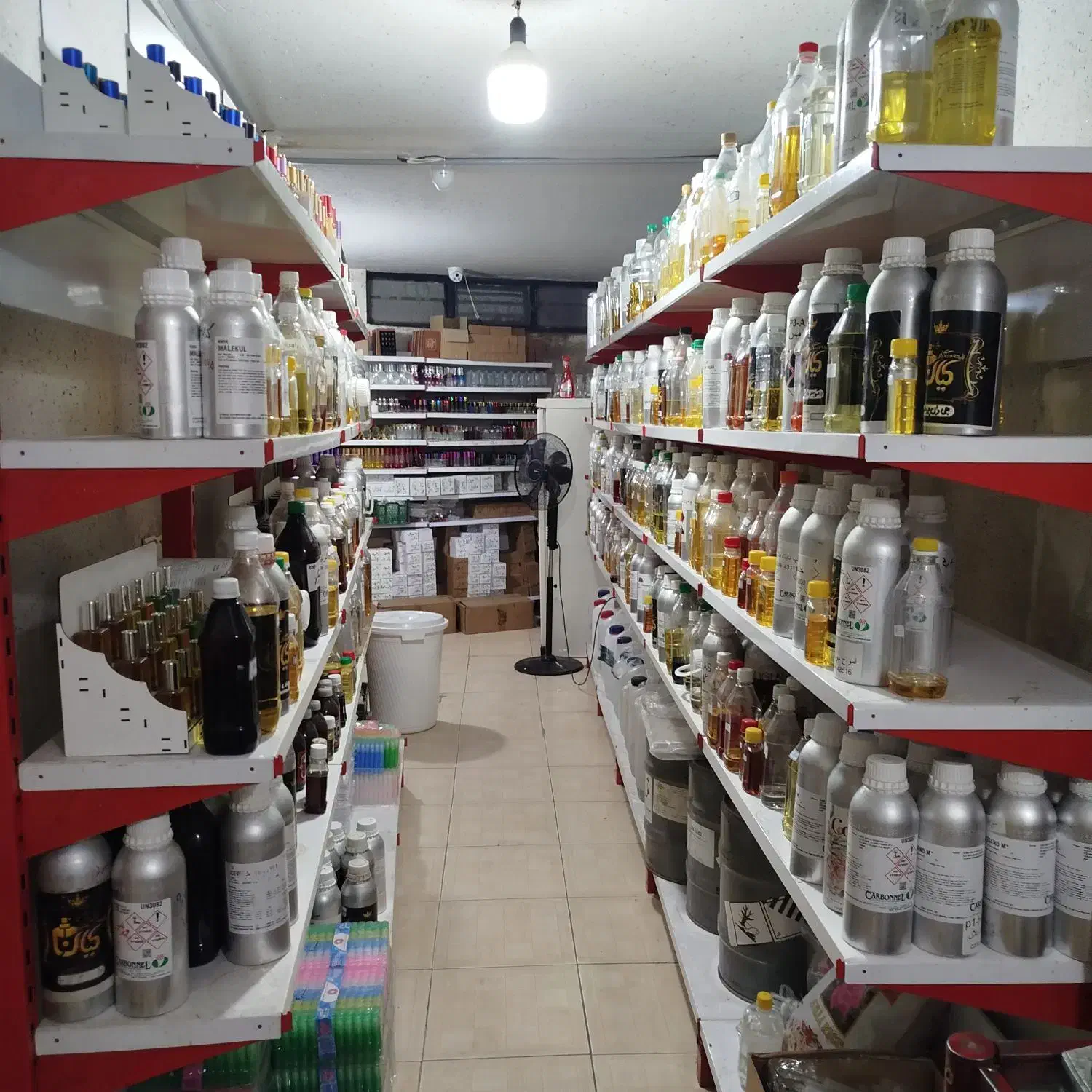 استخدام کارگر تولید|استخدام خدمات فروشگاه و رستوران|پیشوا, |دیوار